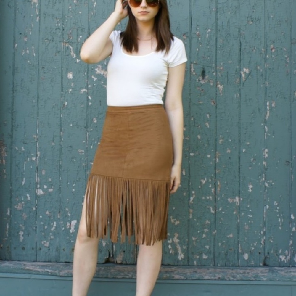 Love Culture Fringe Suede Skirt Size Medium